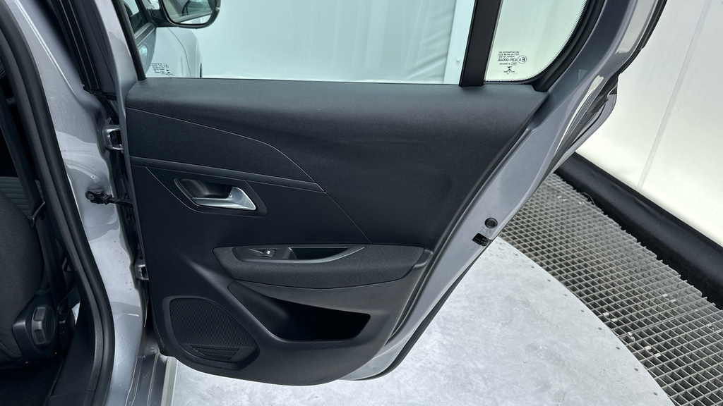 Peugeot 208 1.2 Puretech Active Grey #24