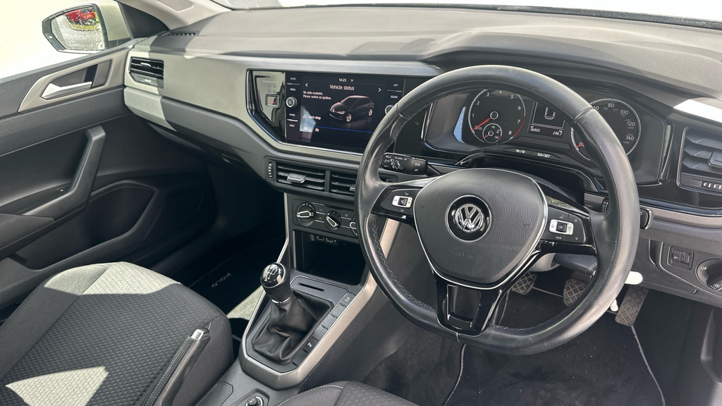 Volkswagen Polo 1.0 Tsi Se Hatchback Euro 6 Ss NL18HMX Silver #2