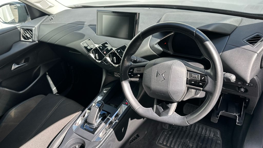 DS DS 3 Crossback E-tense 50Kwh Bastille Crossback Grey #2