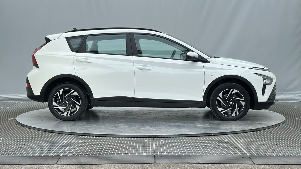 Hyundai Bayon 1.0 T-gdi Mhev Se Connect Suv Hybrid Dc ST72VPE White #5