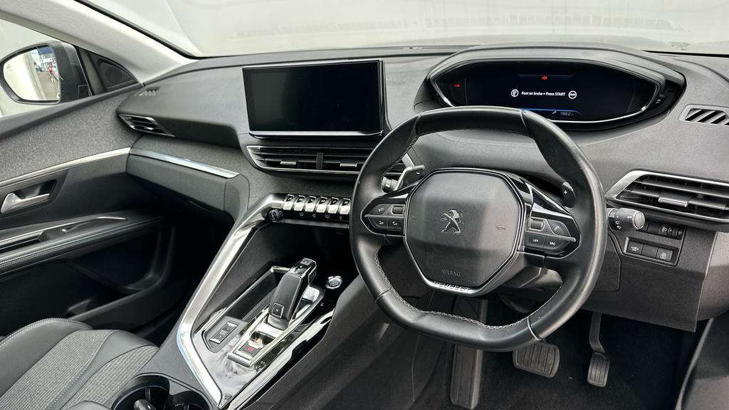 Peugeot 5008 1.5 Bluehdi Allure Premium Suv Eat Euro Grey #2