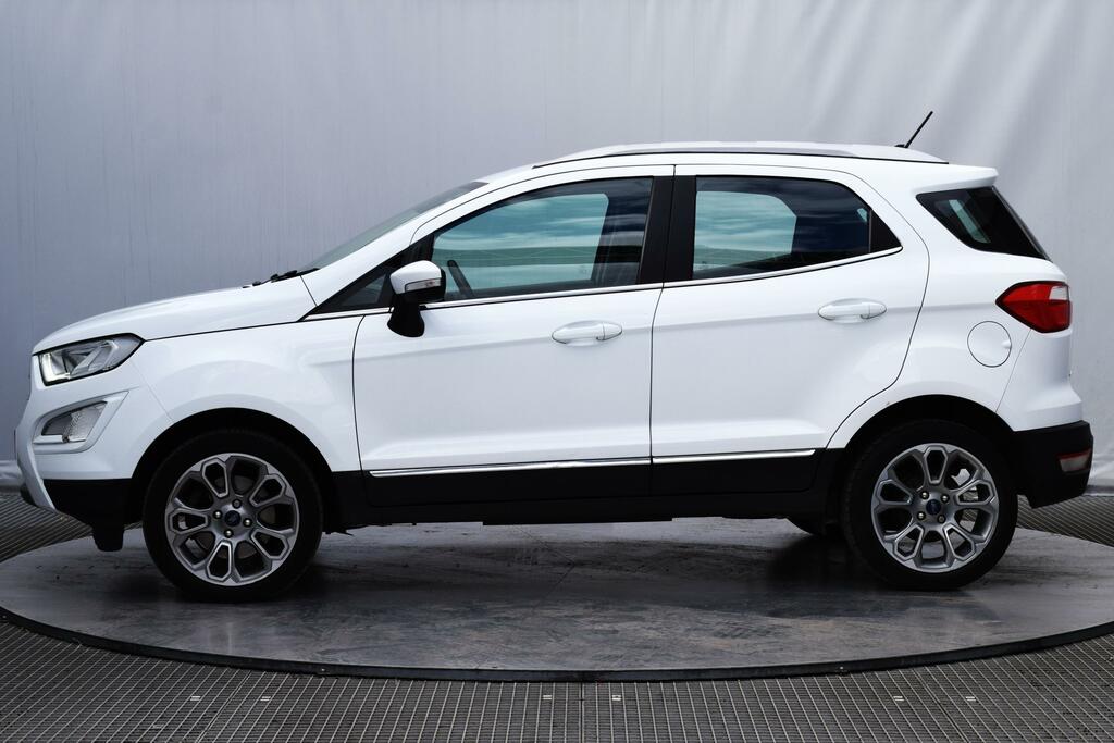 Ford Ecosport Hatchback Red #10