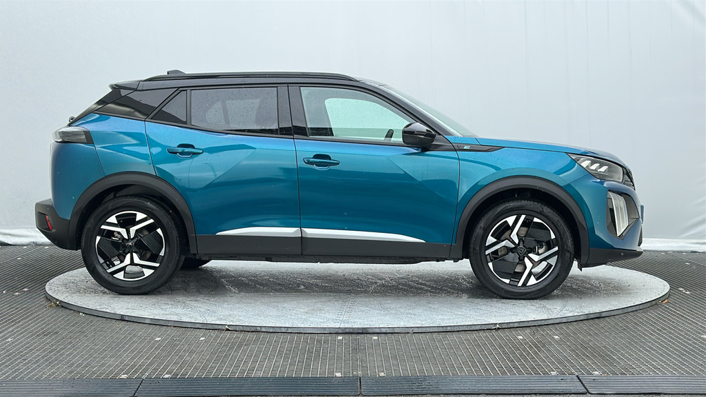 Peugeot e-2008 54Kwh Gt Suv 7Kw Charger 156 Blue #5