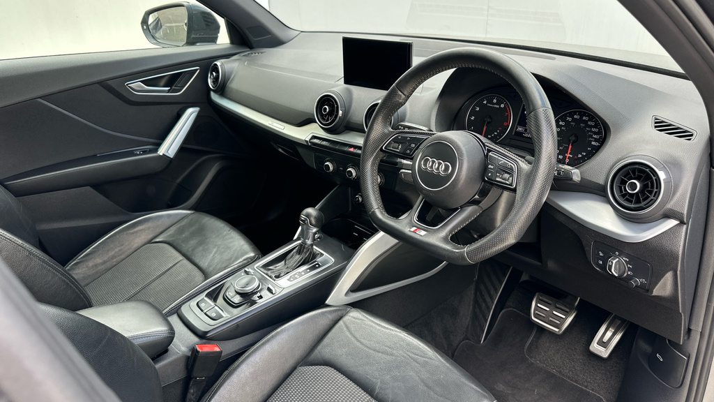 Audi Q2 1.5 Tfsi Cod 35 S Line Suv S Tronic Eur Grey #2