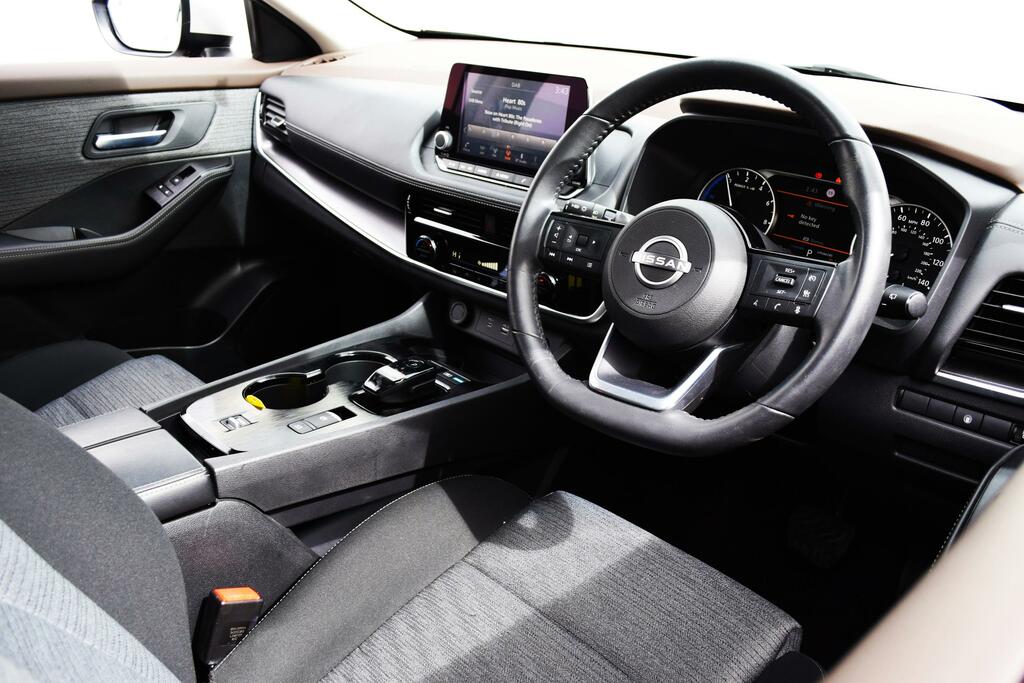 Nissan X-Trail 1.5 H E-power Acenta Premium Suv Hybrid Silver #2