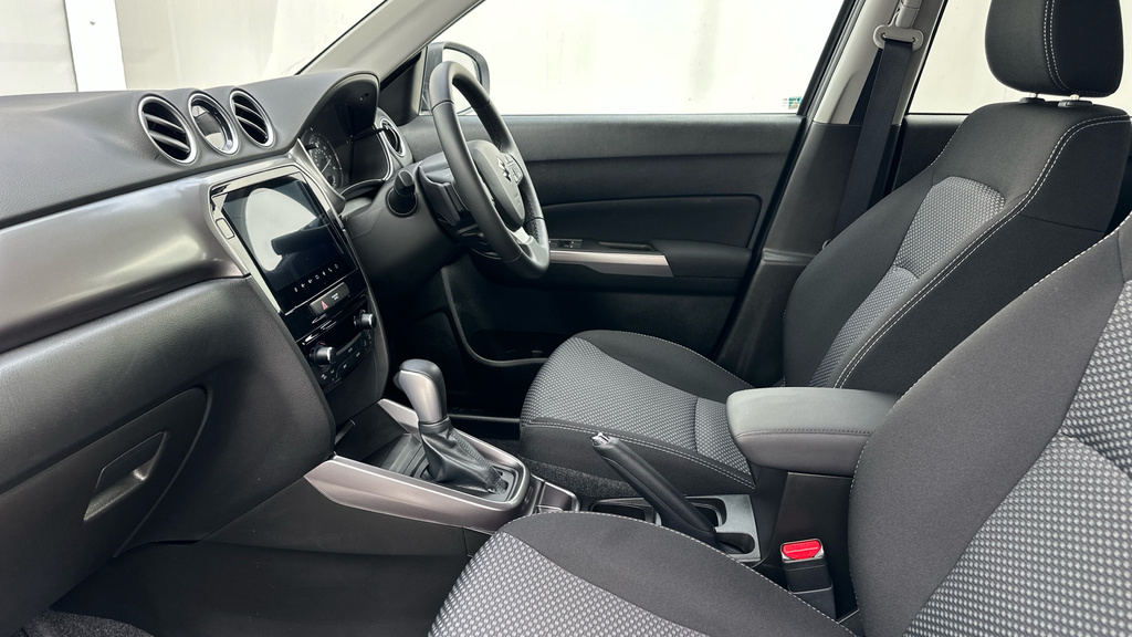 Suzuki Vitara 1.4 Boosterjet Mhev Motion Red #35