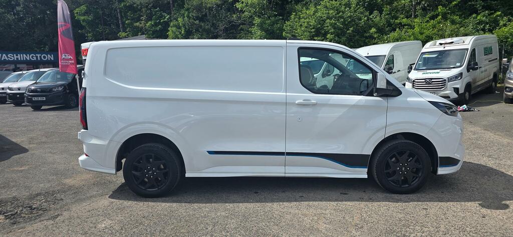Ford Transit Custom 2.0 300 Ecoblue Sport Panel Van White #4