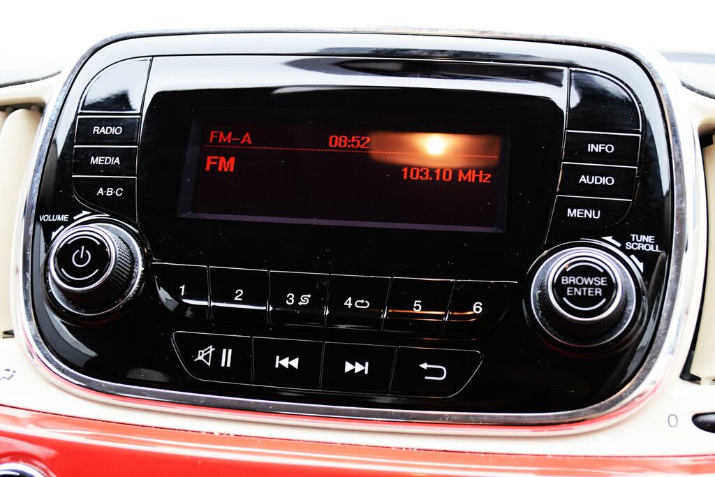 Fiat 500 1.2 Eco Pop Star Hatchback Euro Pink #3