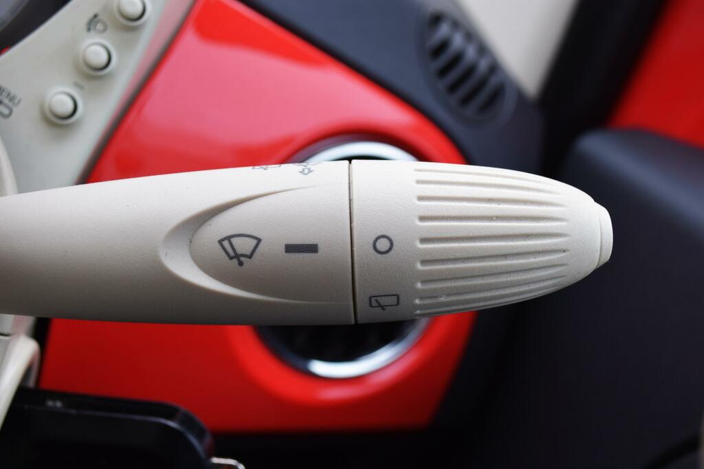 Fiat 500 Lounge White #16