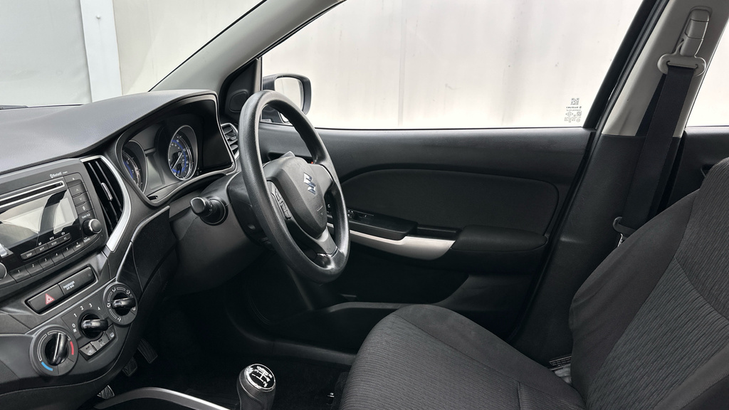Suzuki Baleno 1.2 Dualjet Mhev Sz5 White #31