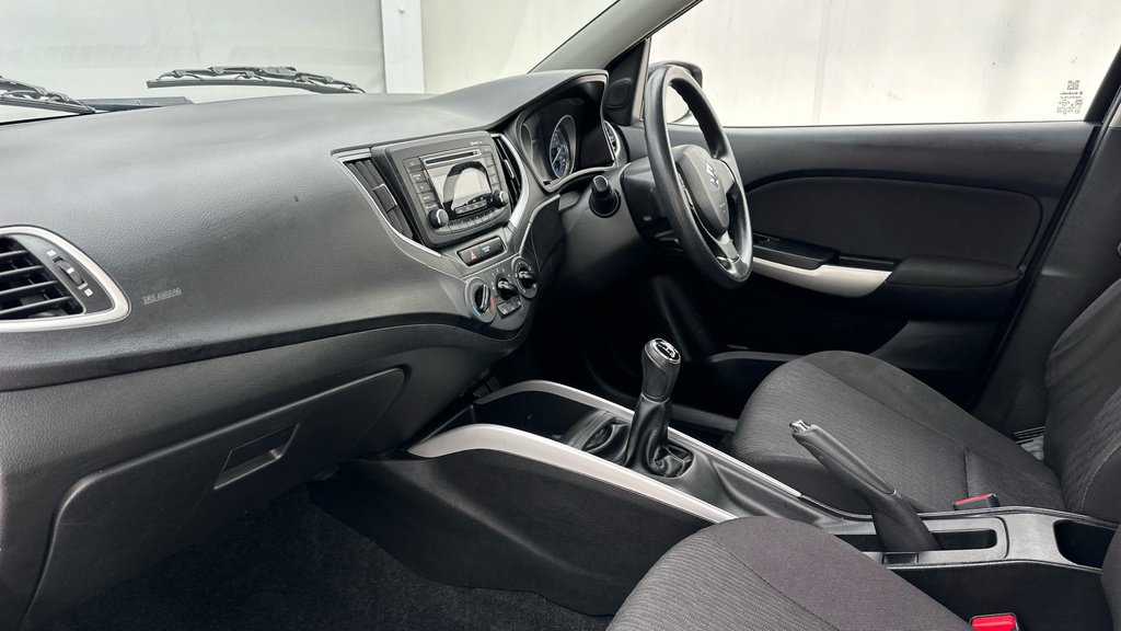 Suzuki Baleno 1.2 Dualjet Mhev Sz5 White #33