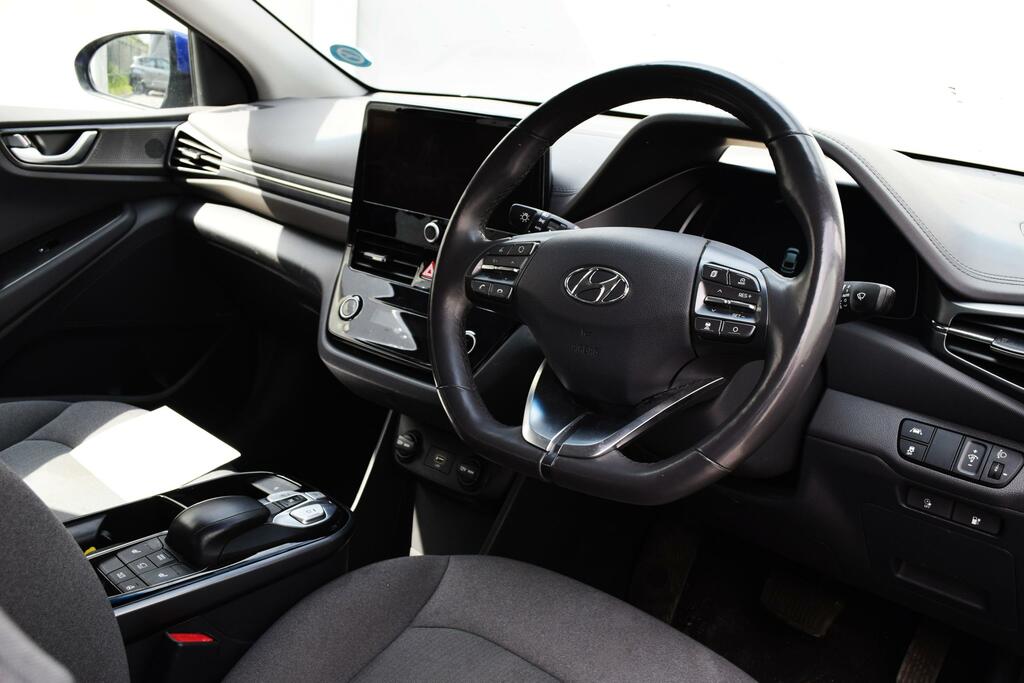 Hyundai Ioniq 77Kwh Premium Grey #17