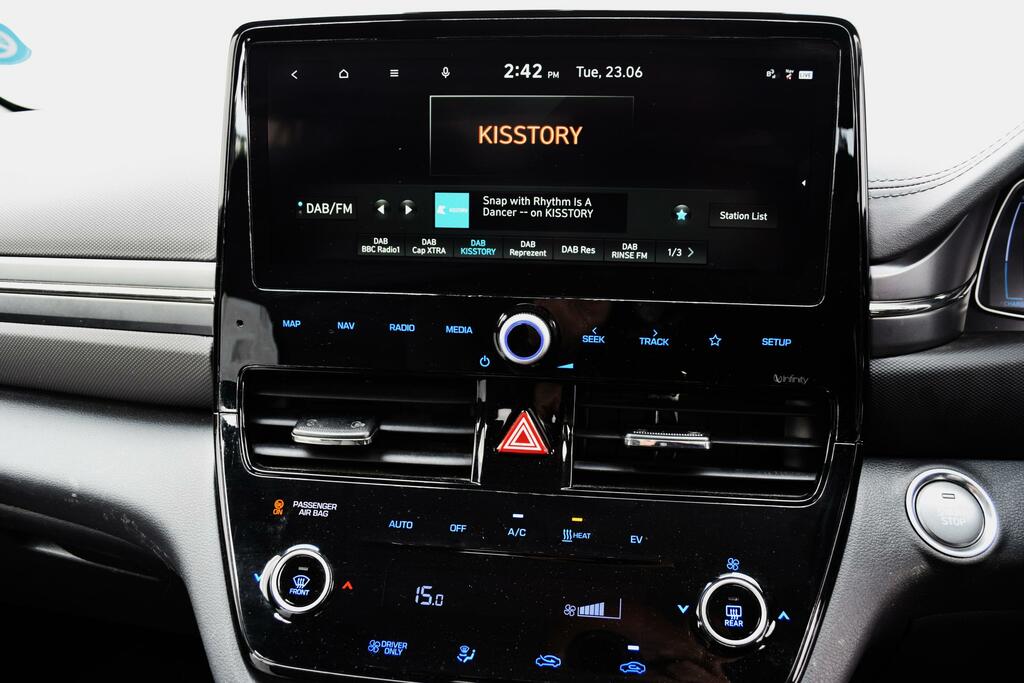 Hyundai Ioniq 77Kwh Premium Grey #5