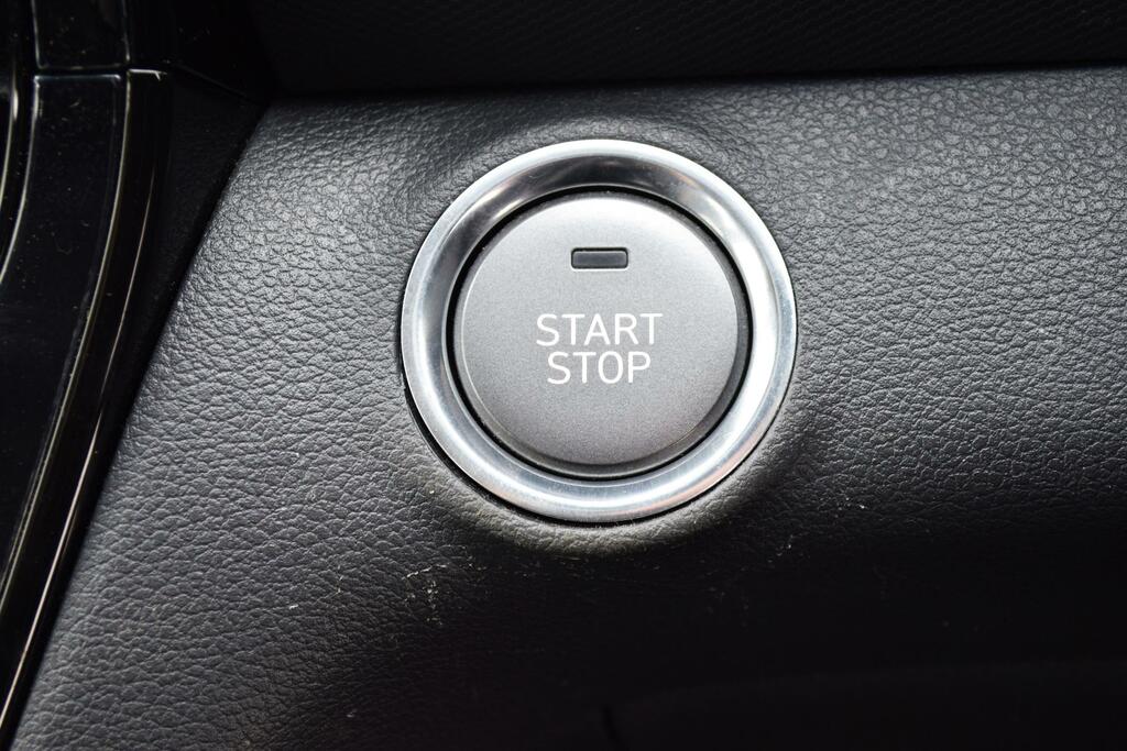 Hyundai Ioniq 77Kwh Premium Grey #24