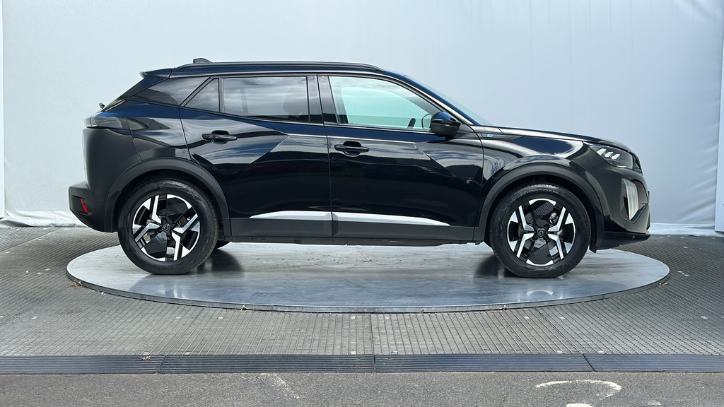 Peugeot e-2008 50Kwh Gt Suv 7Kw Charger 136 Black #5