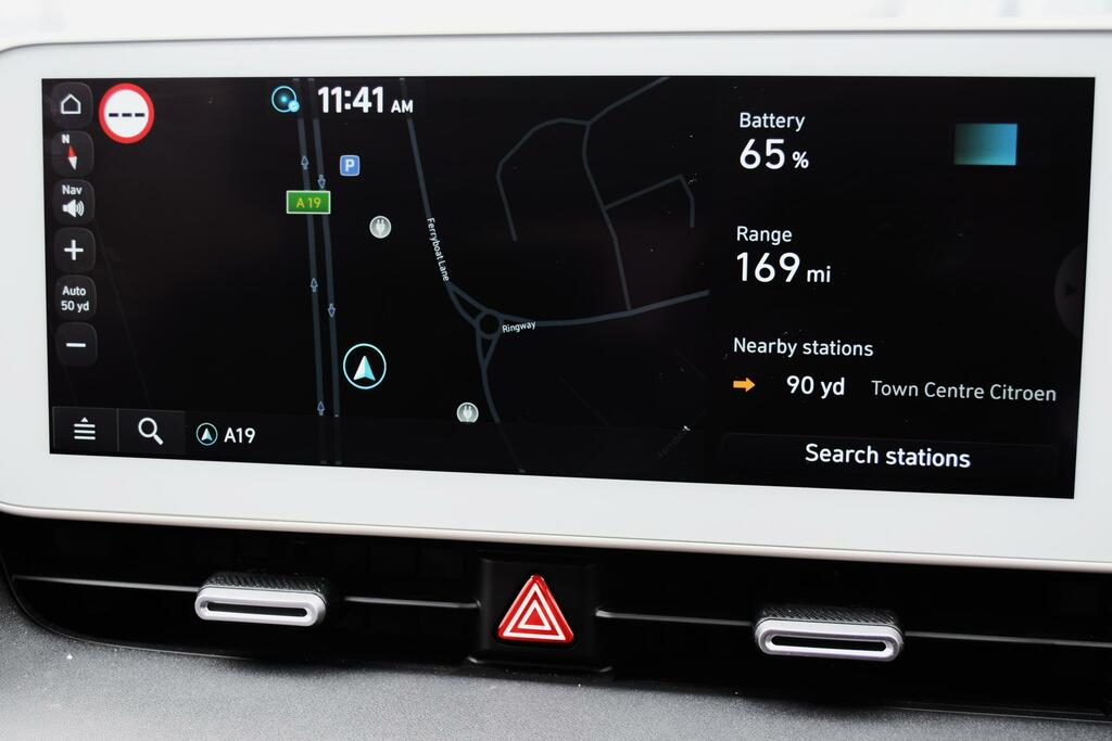 Hyundai Ioniq 5 73Kwh Premium Hatchback 217 Ps Grey #4