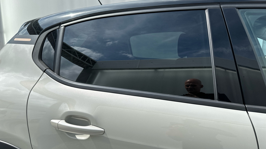 Citroen C3 1.2 Puretech 110 Plus Eat6 Grey #36