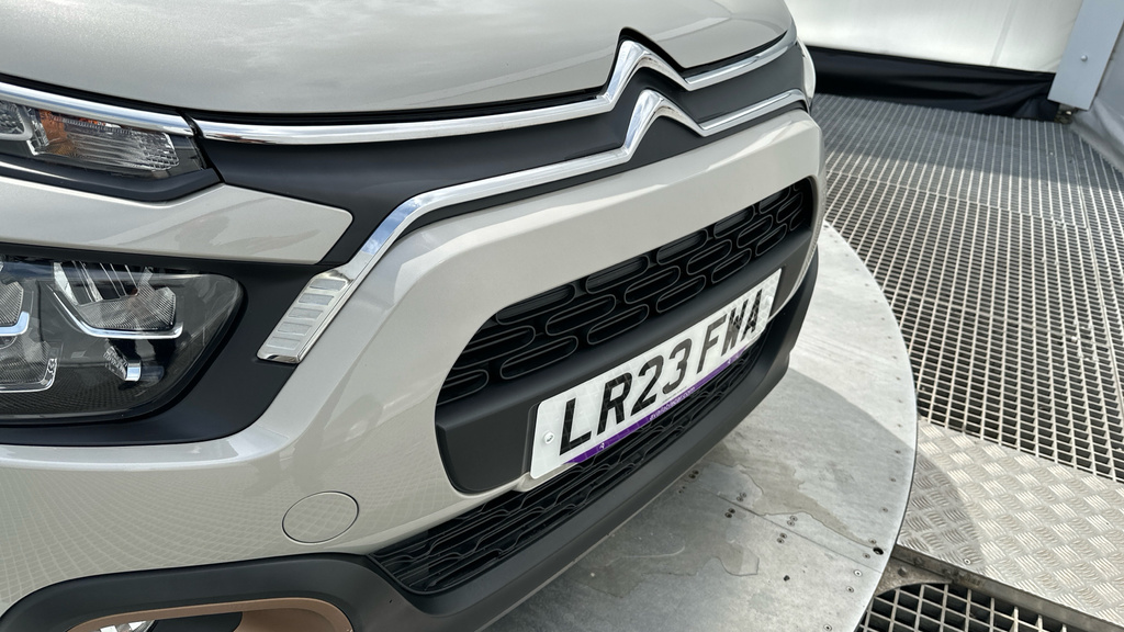 Citroen C3 1.2 Puretech 110 Plus Eat6 Grey #32