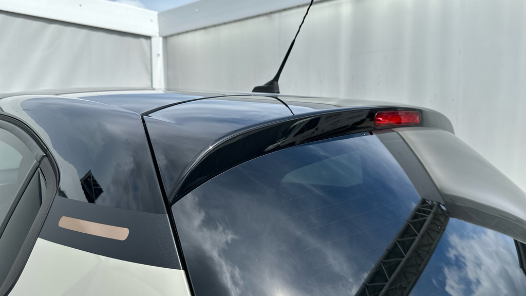 Citroen C3 1.2 Puretech 110 Plus Eat6 Grey #24