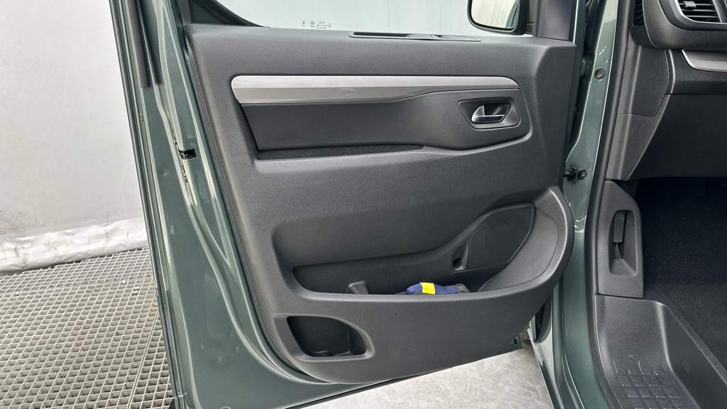 Citroen 83Kw Urban Range Plus 30Kwh - 2026 26 Grey #37