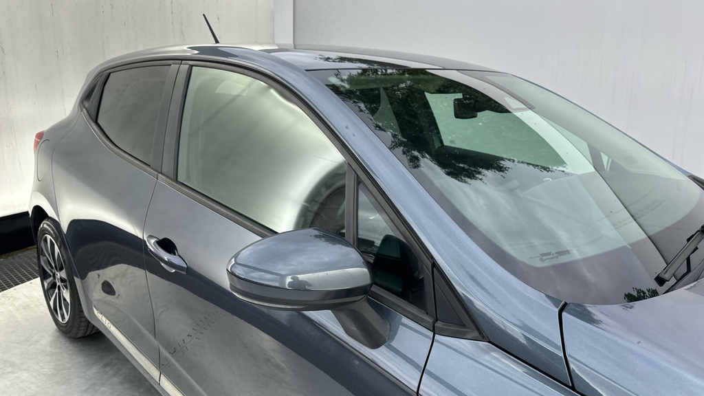 Renault Clio 1.0 Tce 100 Iconic Grey #54