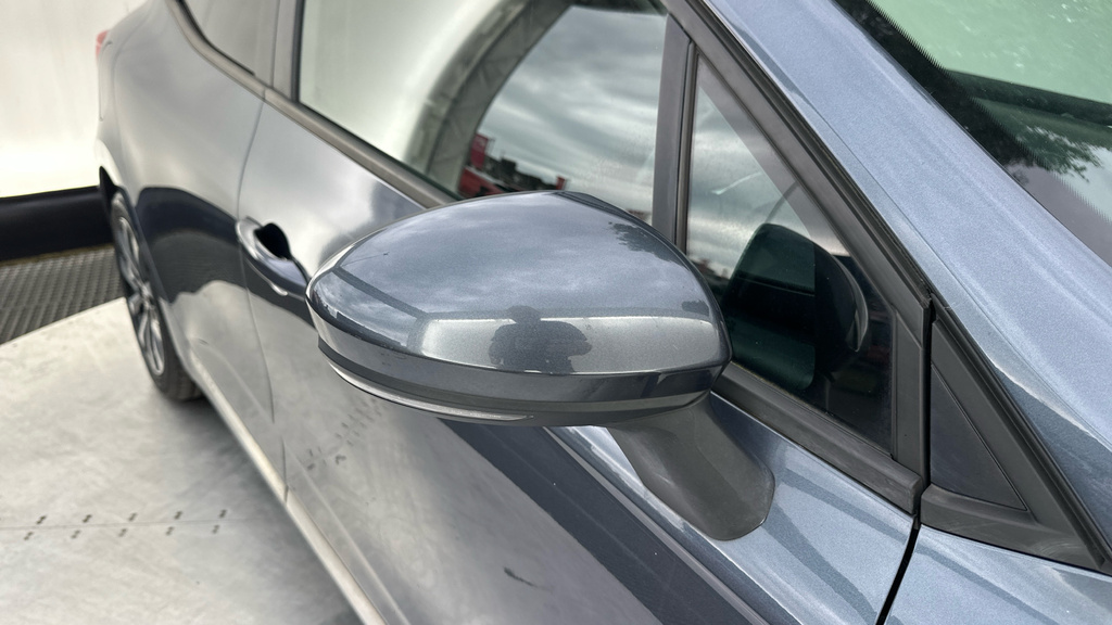 Renault Clio 1.0 Tce 100 Iconic Grey #53
