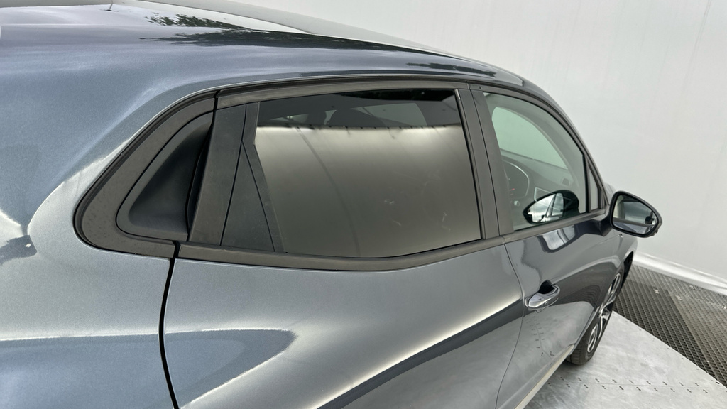 Renault Clio 1.0 Tce 100 Iconic Grey #51