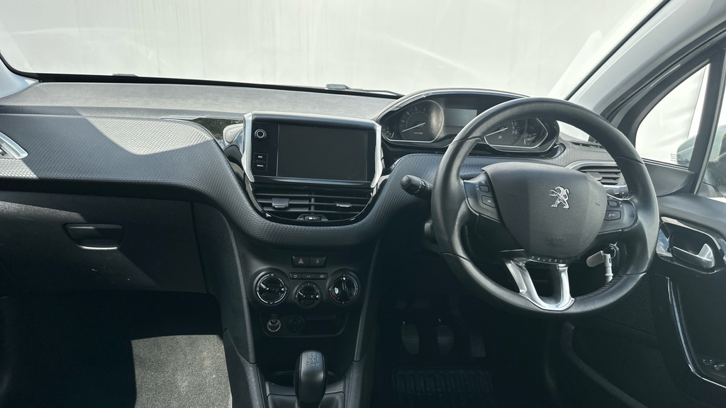 Peugeot 208 1.2 Puretech Active Hatchback Eu Silver #4
