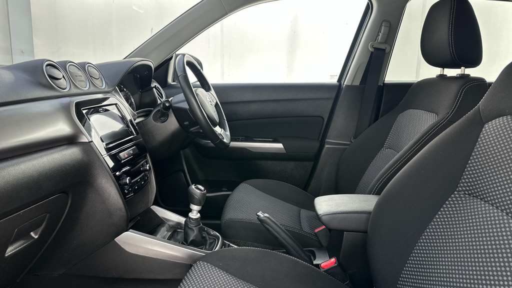 Suzuki Vitara 1.4 Hatchback Red Red #28