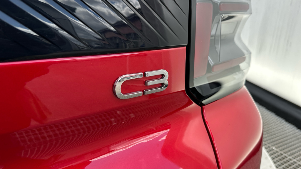 Citroen C3 83Kw Plus 44Kwh White #39