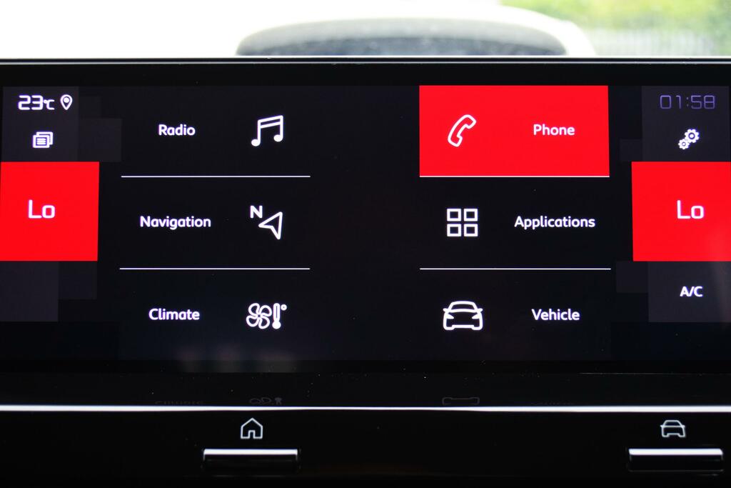 Citroen C4 1.2 Puretech Shine Euro 6 Ss Black #26