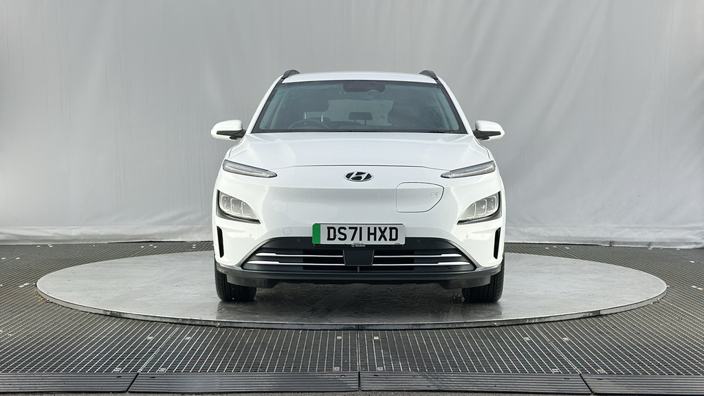 Hyundai Kona 64Kwh Premium Suv 10.5Kw Charge White #3
