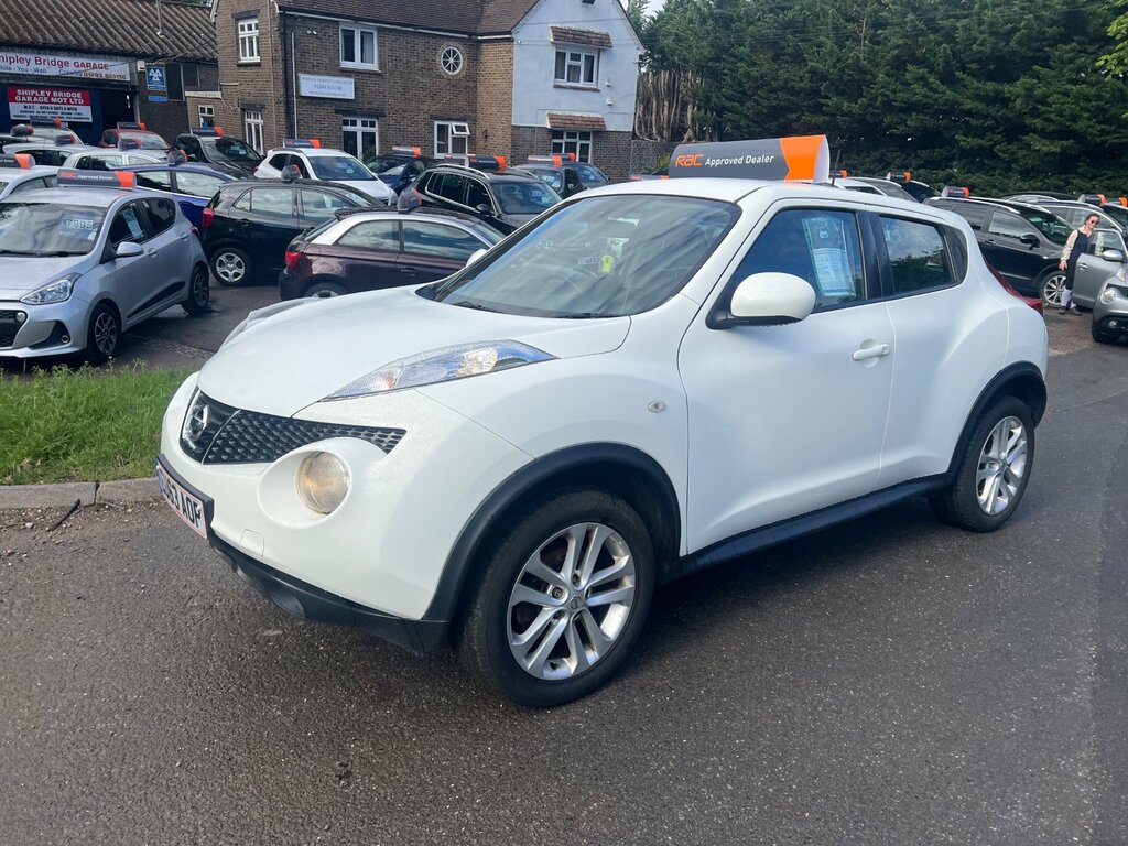 Nissan Juke 1.6 Acenta Suv Euro 5 Ss 117 EU63AOP White #2