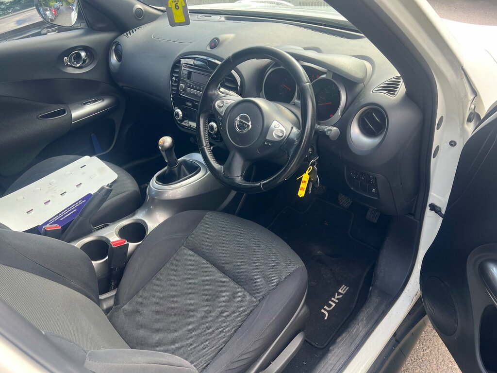 Nissan Juke 1.6 Acenta Suv Euro 5 Ss 117 EU63AOP White #6