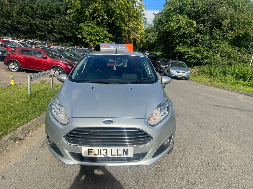 Ford Fiesta 1.25 Zetec Hatchback Euro 5 82 FJ13LLN Silver #2