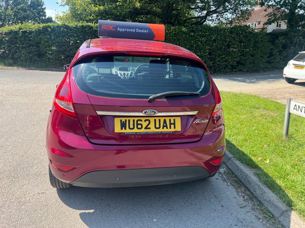 Ford Fiesta 1.4 Zetec Hatchback 130 Gkm, 9 Red #6