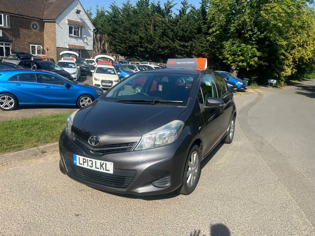 Toyota Yaris 1.33 Dual Vvt-i Tr Hatchback Eur Grey