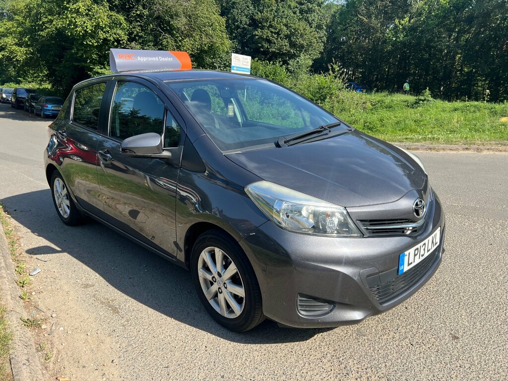 Toyota Yaris 1.33 Dual Vvt-i Tr Hatchback Eur Grey #5