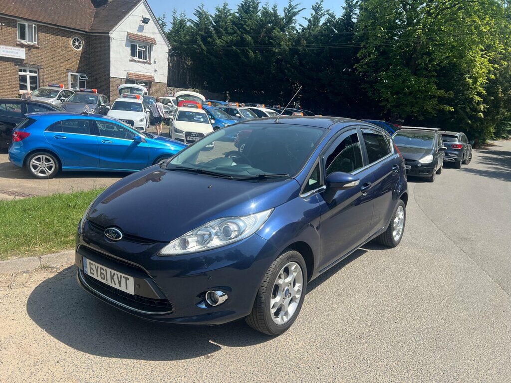 Ford Fiesta 1.4 Zetec Hatchback 133 Gkm, 9 Blue #2