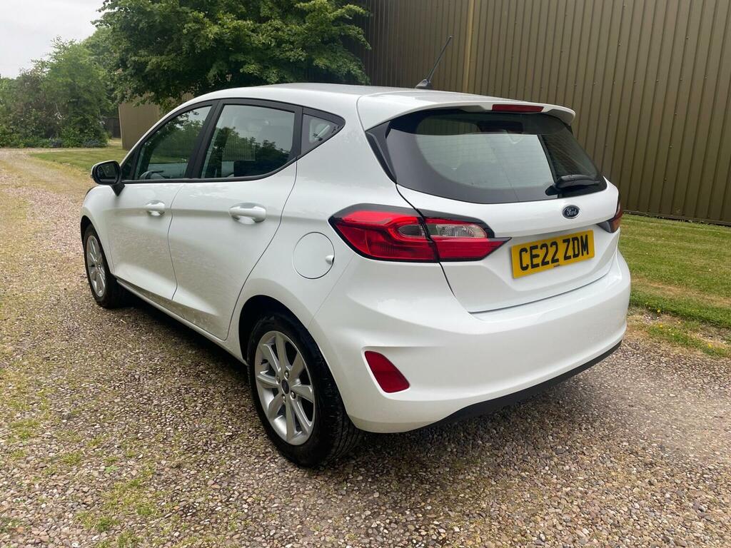 Ford Fiesta Hatchback 1.1 Ti-vct Trend Euro 6 Ss 2022 White #4