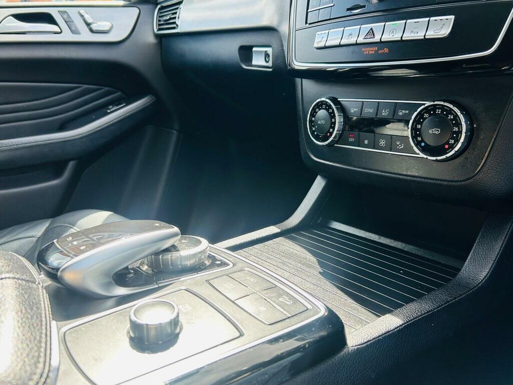 Mercedes-Benz GLE Class Gle 250D 4Matic Amg Black #12