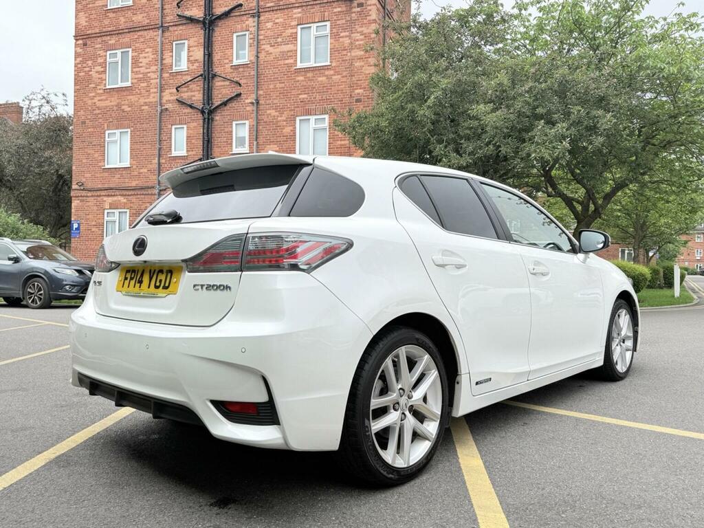 Lexus CT 200H Advance Red #9