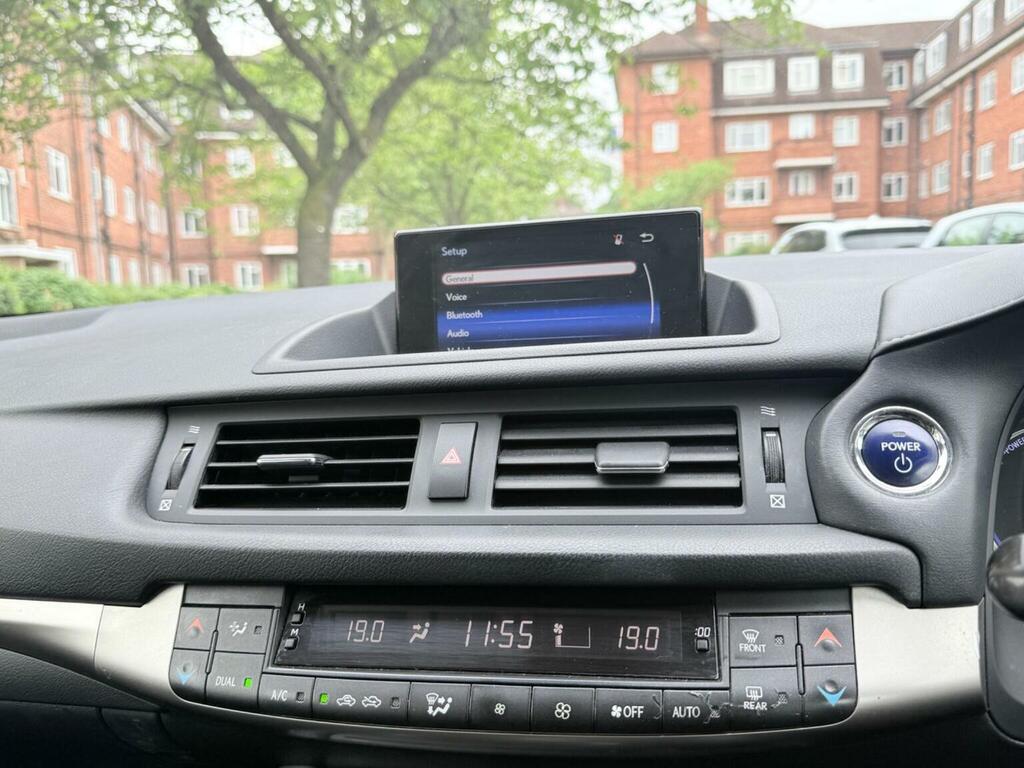 Lexus CT 200H Advance Red #23
