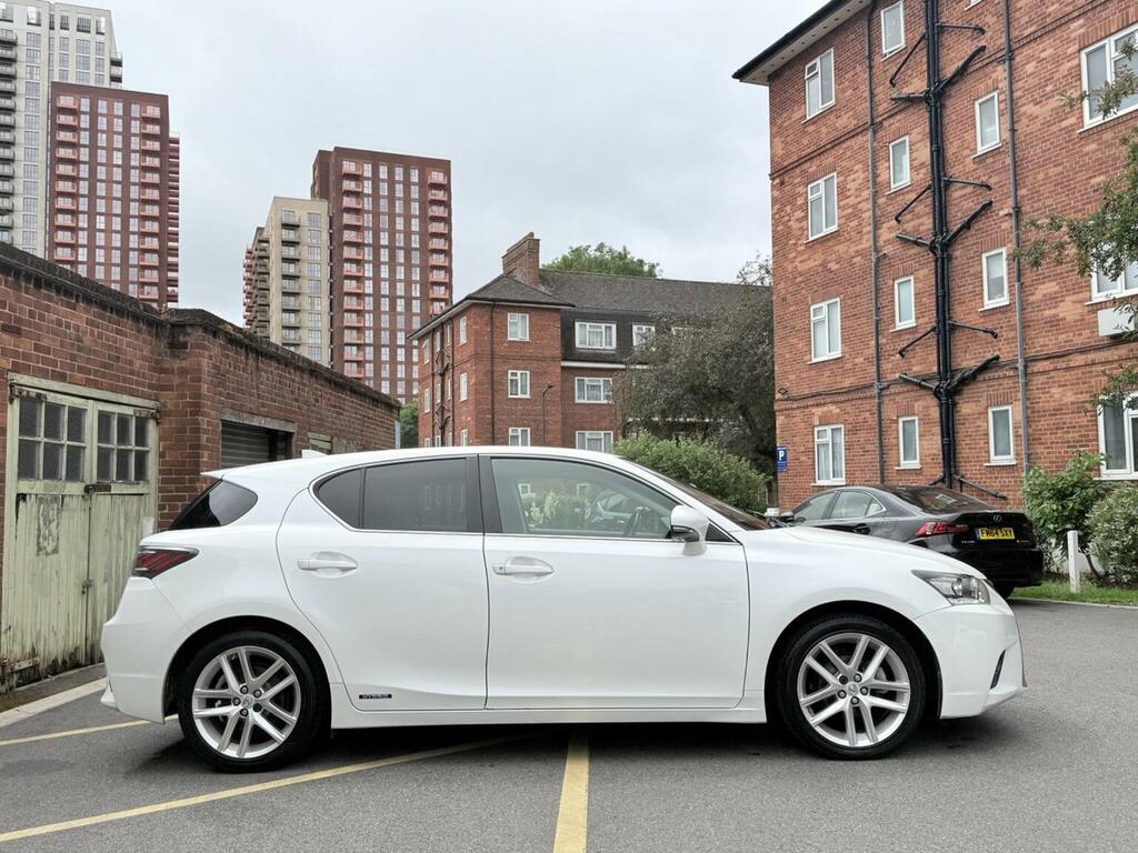 Lexus CT 1.8 200H Advance Cvt Euro 6 Ss White #4