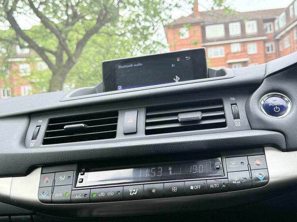 Lexus CT 200H Advance Red #26