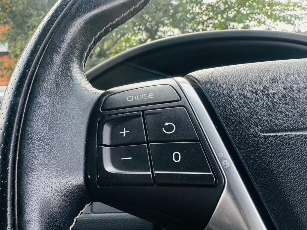 Volvo XC60 D4 Momentum Blue #23