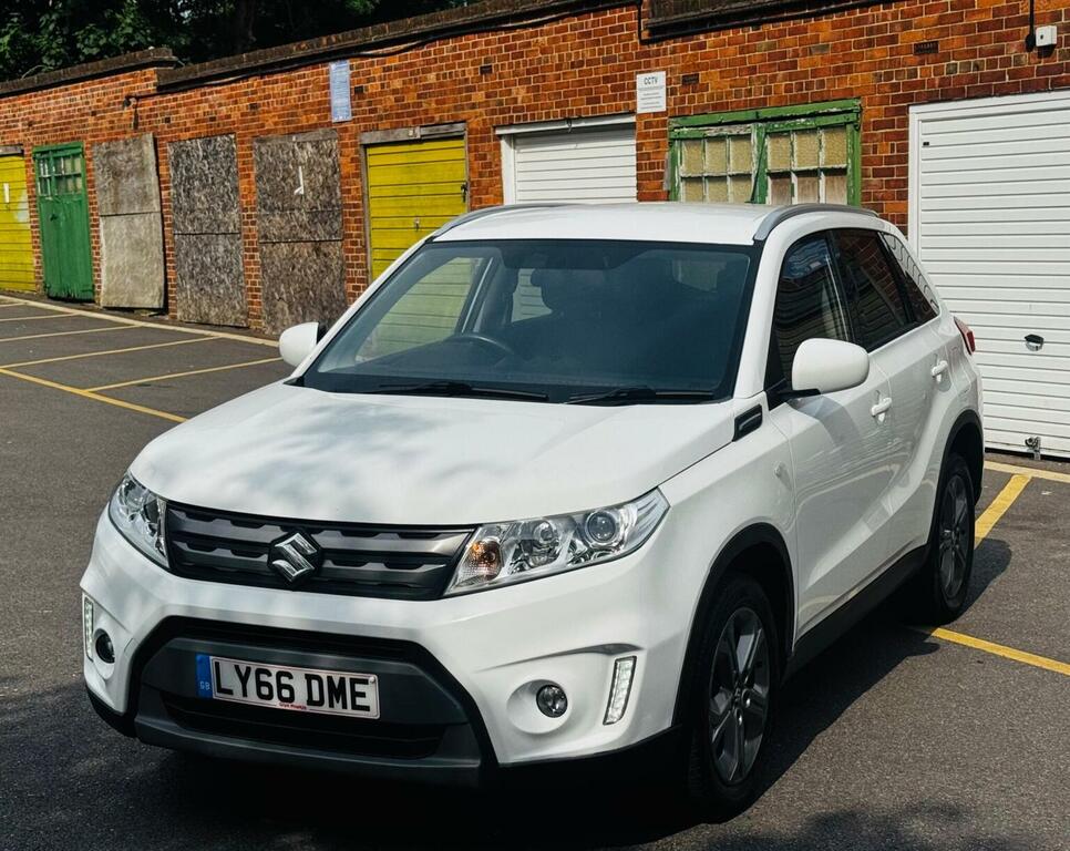 Suzuki Vitara 1.6 Sz-t Euro 6 Ss White #6