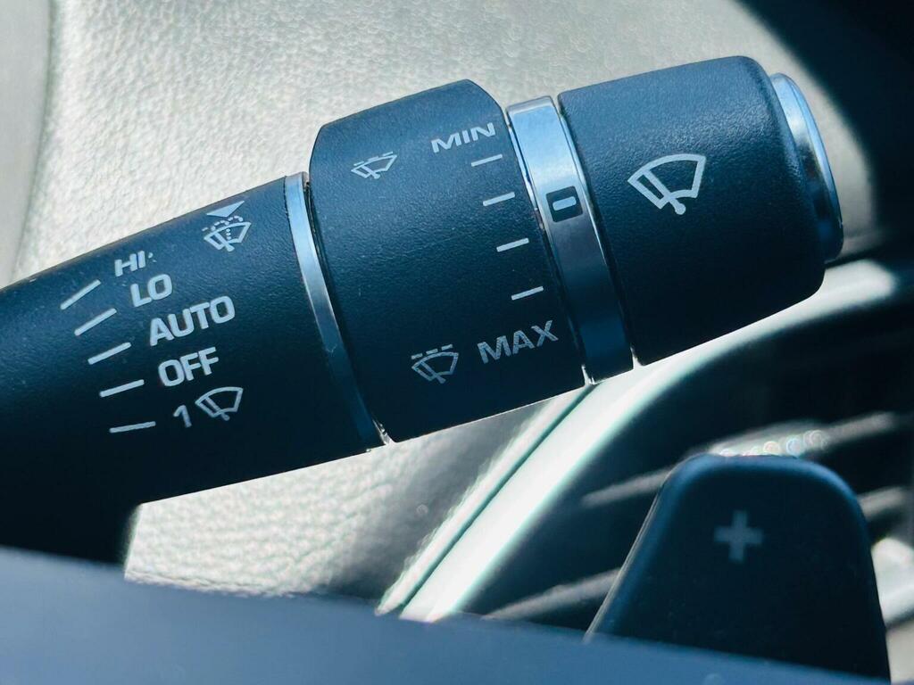 Jaguar XE Xe R-sport D Awd Blue #19