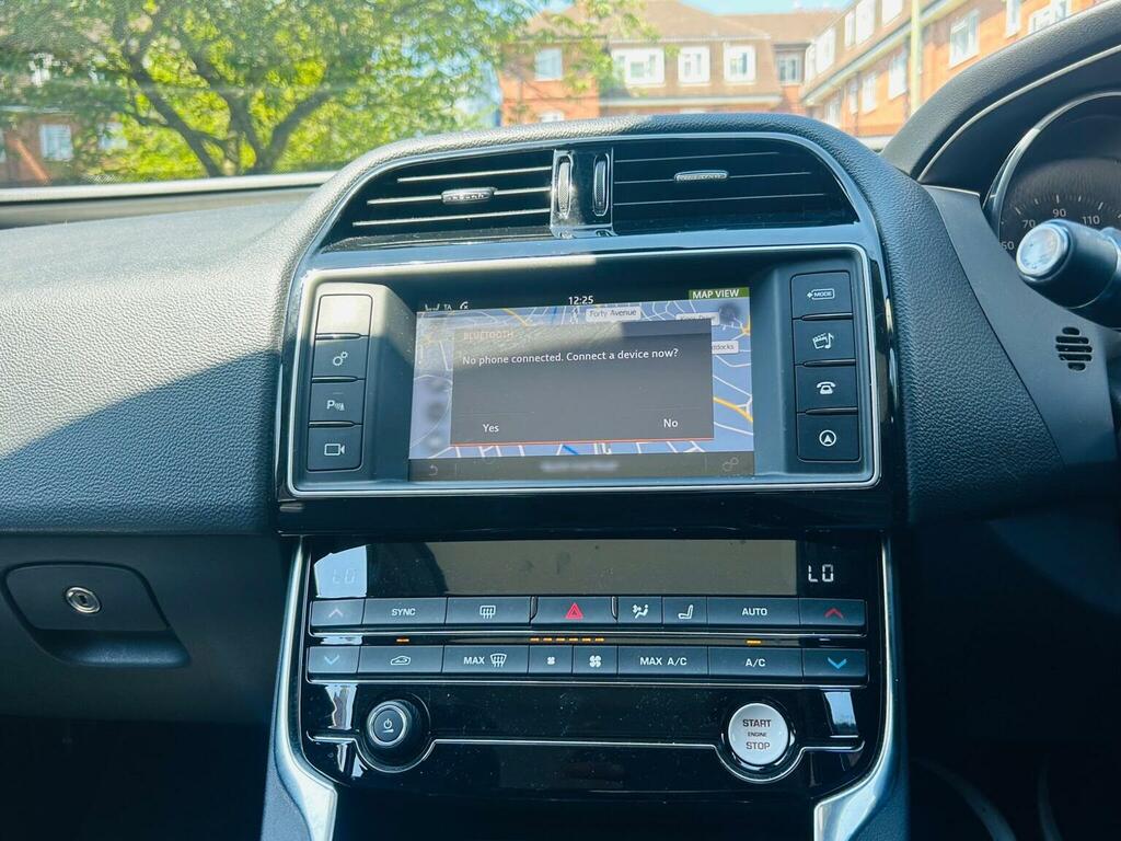 Jaguar XE Xe R-sport D Awd Blue #27