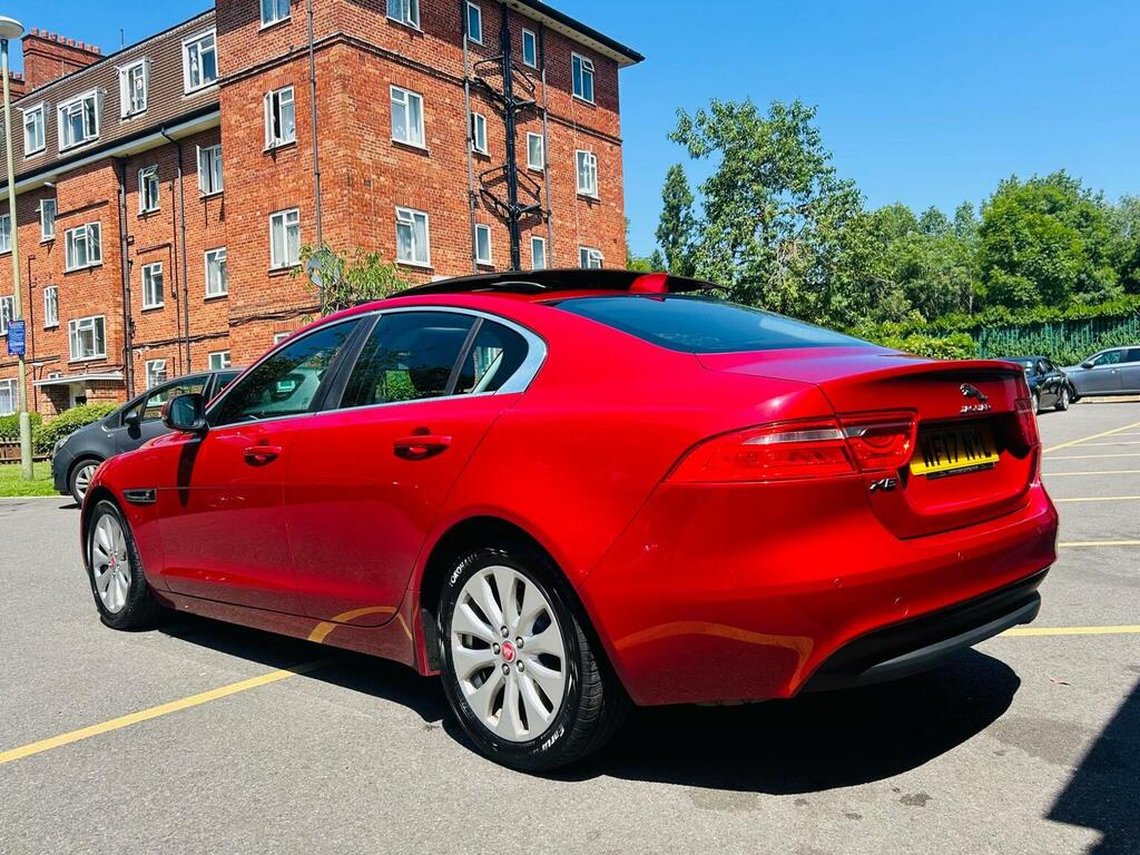 Jaguar XE 2.0D Prestige Euro 6 Ss Red #4